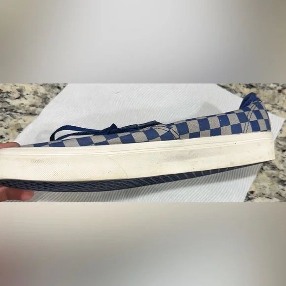 Men’s Vans Harry Potter Ravenclaw Shoes - Picture 2 of 6